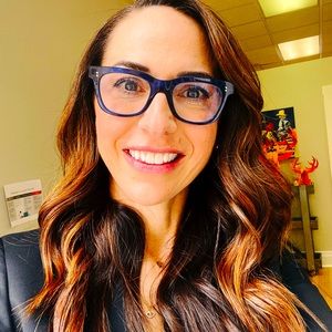 Meet your Posher, Stephanie